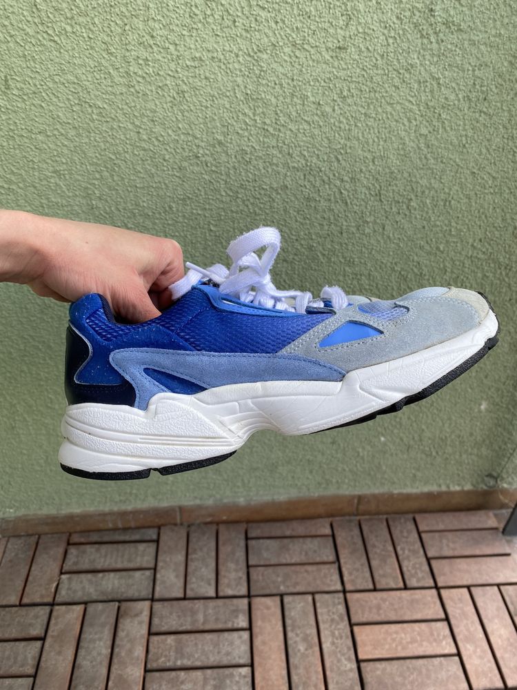Adidas Falcon damskie rozmiar 40 i 2/3