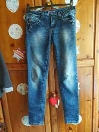 Spodnie jeans damskie rozmiar 33  36/38 firma B.NEWS