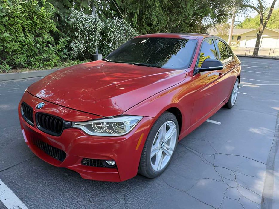 BMW 3 Series      2016