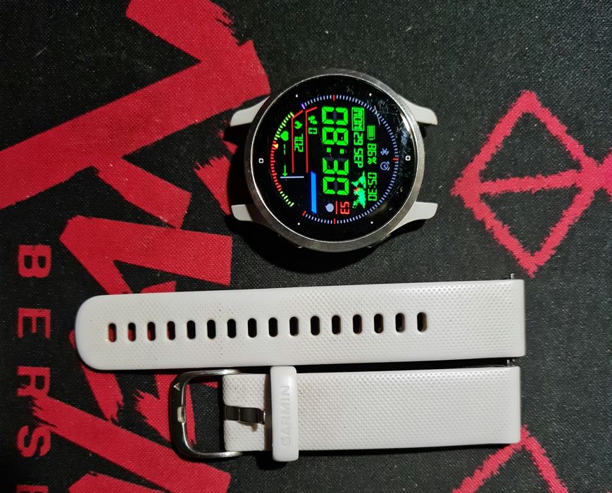 Годинник Garmin Venu 2s