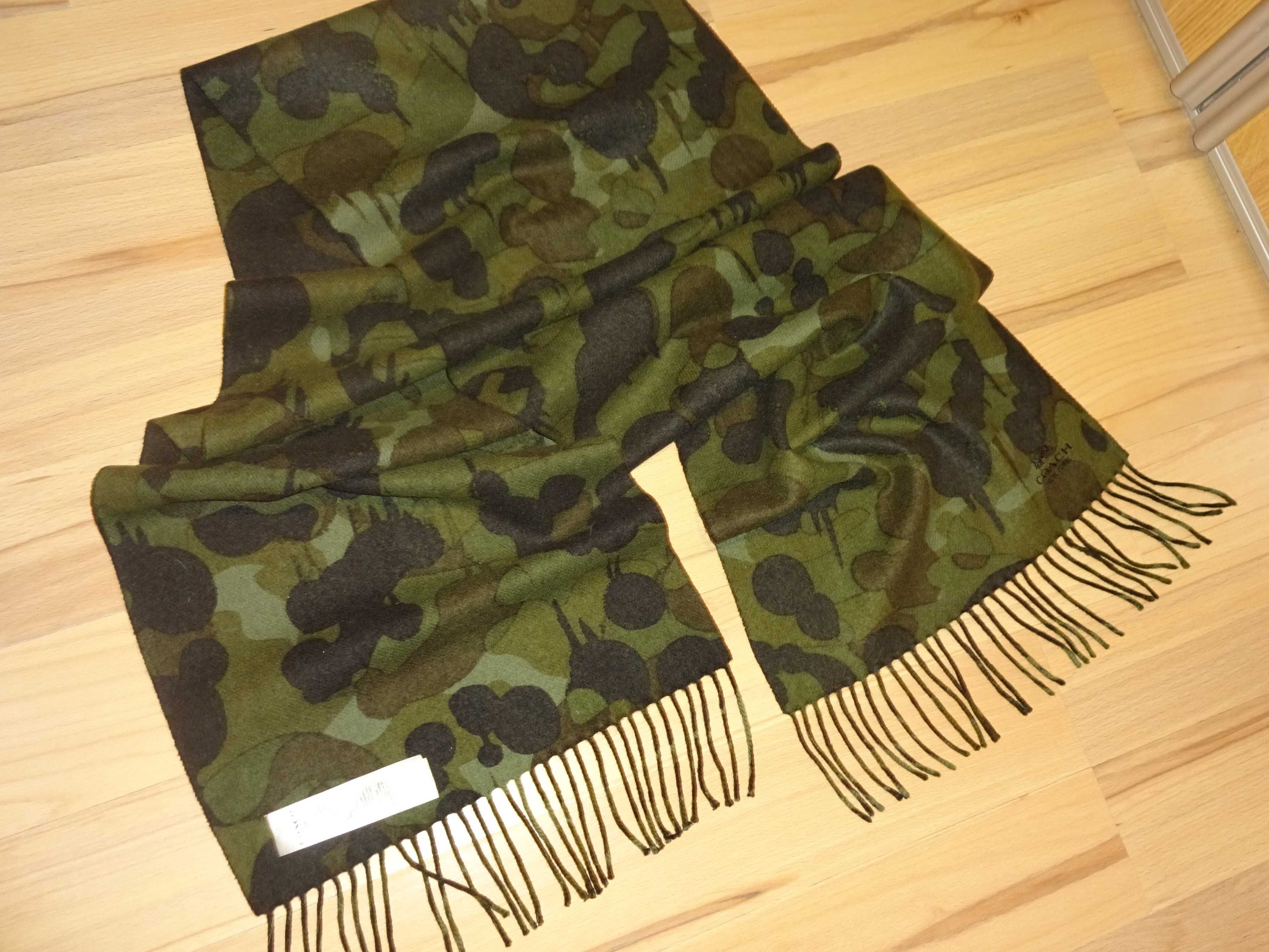 COACH New York 90% Wool 10% Cashmere zielony khaki szalik z frędzlami