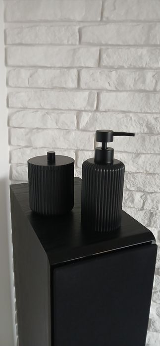 Komplet łazienkowy dozownik do mydła NOWY