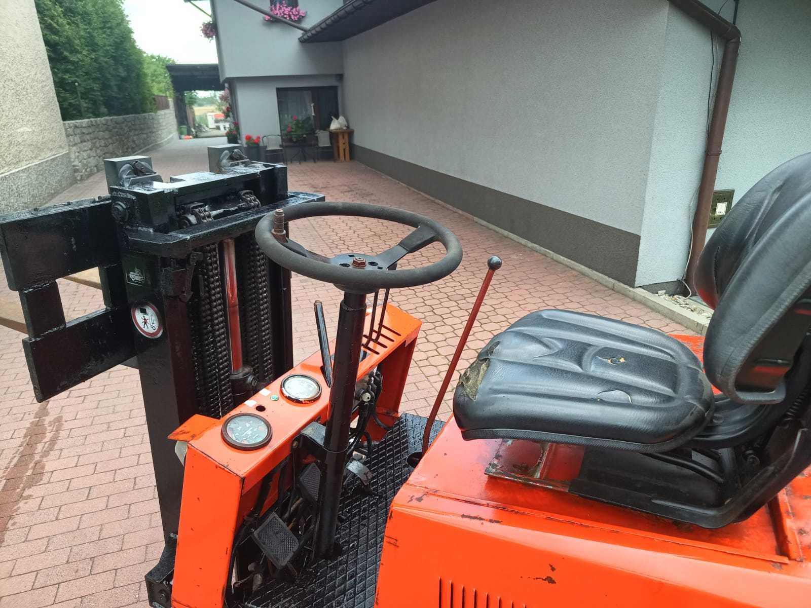 Wózek widłowy Rak 4 wspomaganie
