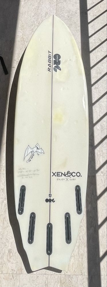Prancha de surf 5’8” 30.3L