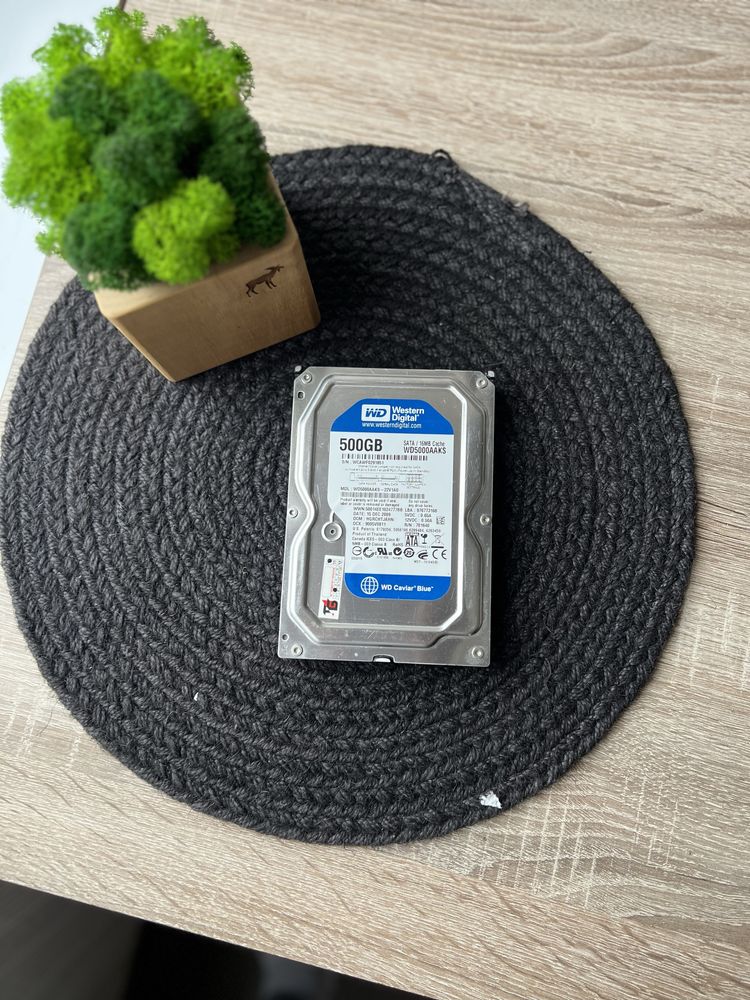 Жорсткий диск Western Digital 500gb 22w1A0 Sata 16MB Cache Blue