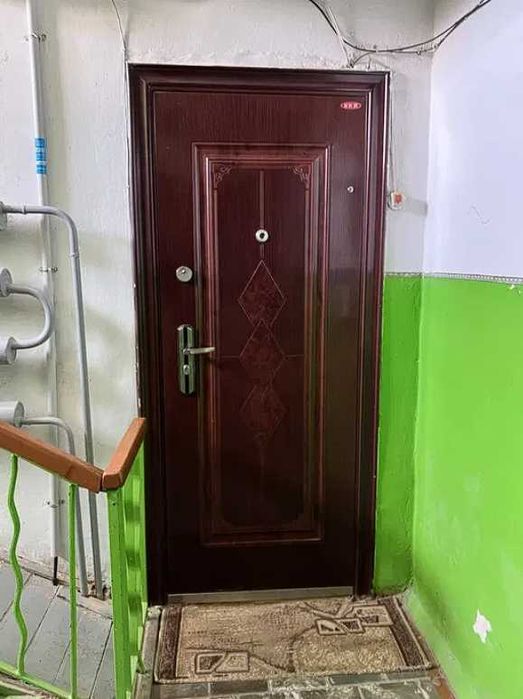 Продам 2-х кімнатну квартиру