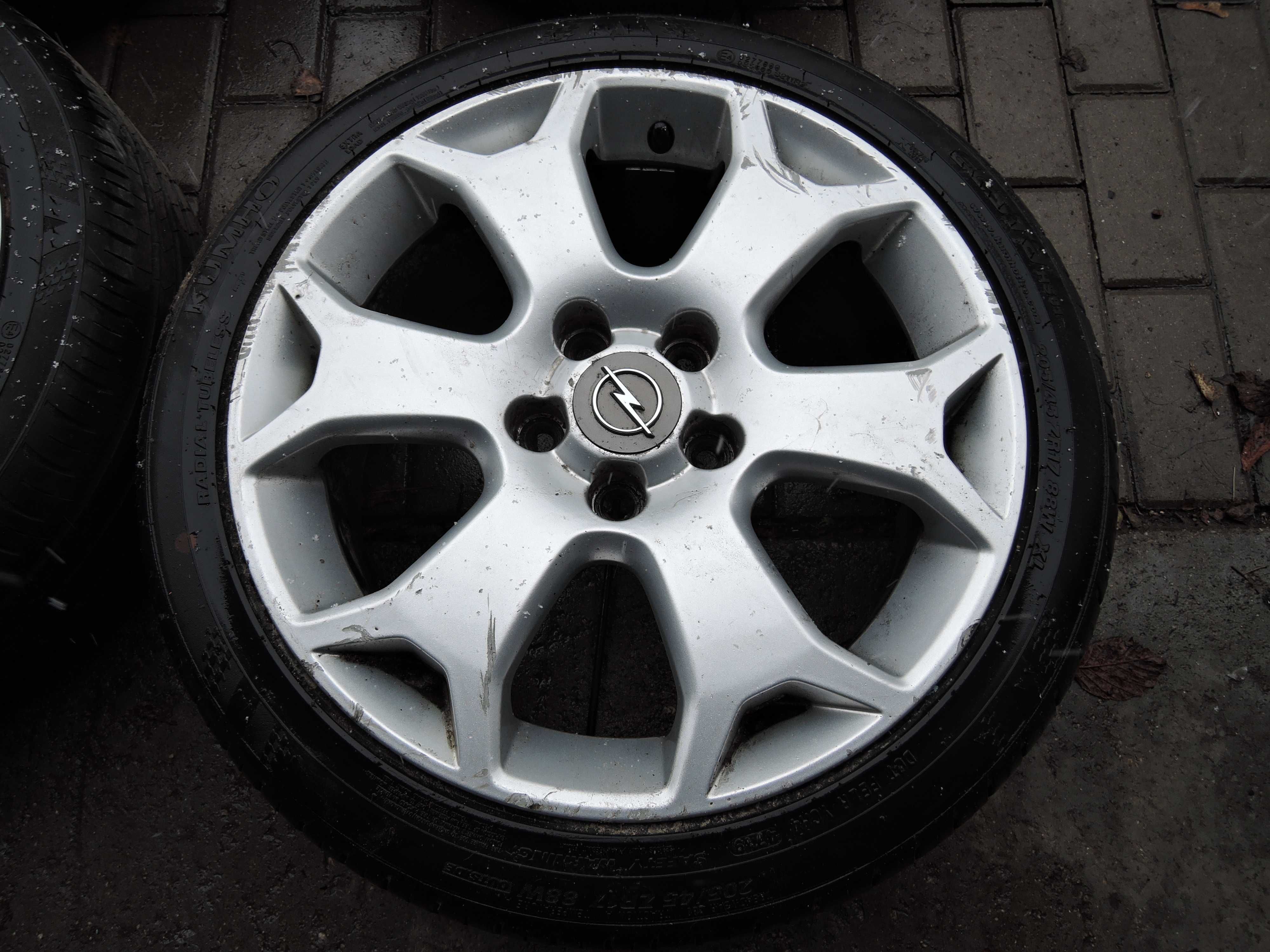 Alufelgi OPEL CORSA D OPC 17 5X110 Orgniał et 47 opony