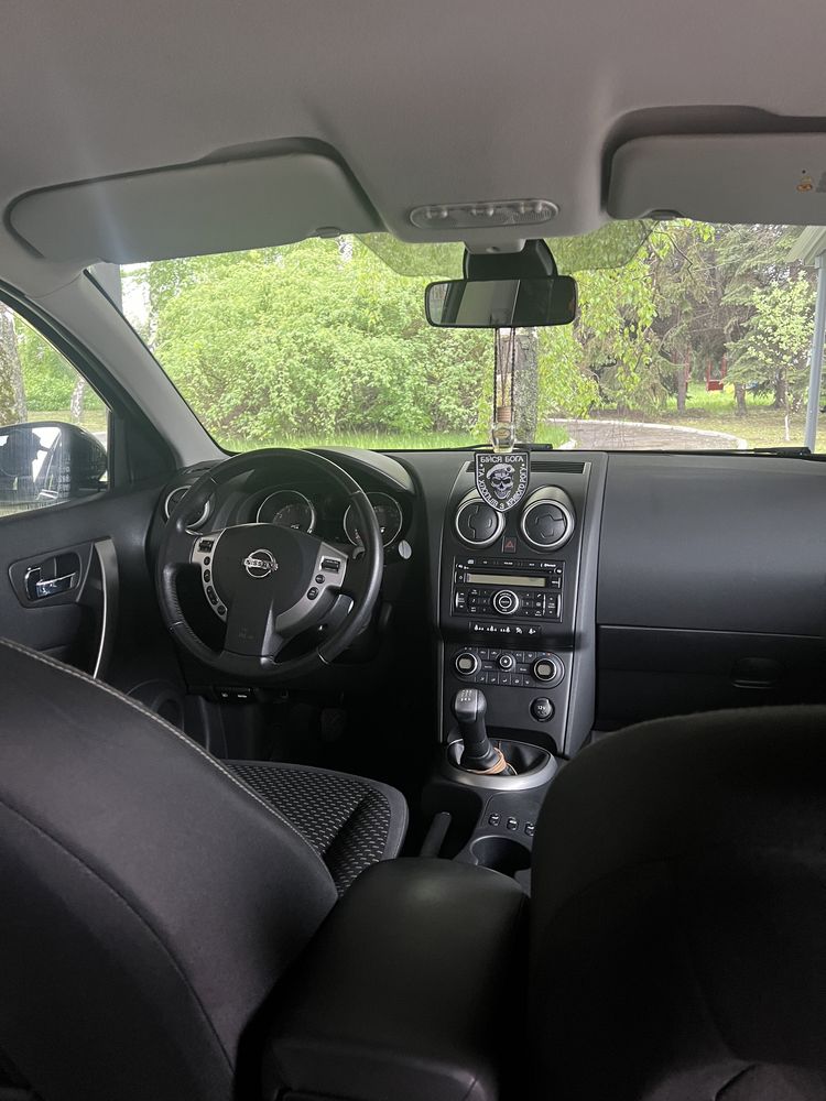 Nissan quashqai 1.6 2009