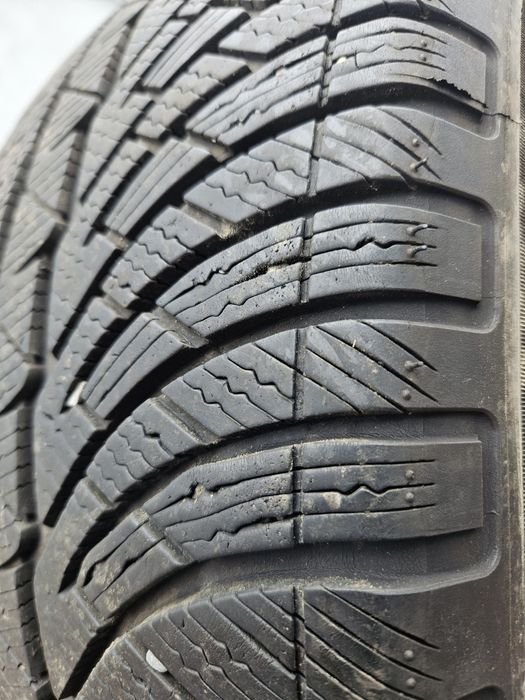 Opony Zimowe Michelin Pilot Alpin  235.55.17 7mm