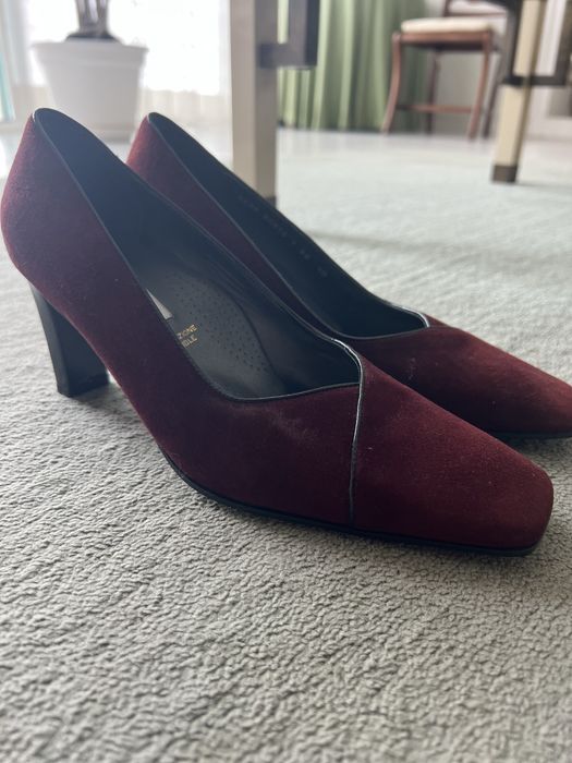 Sapatos de veludo