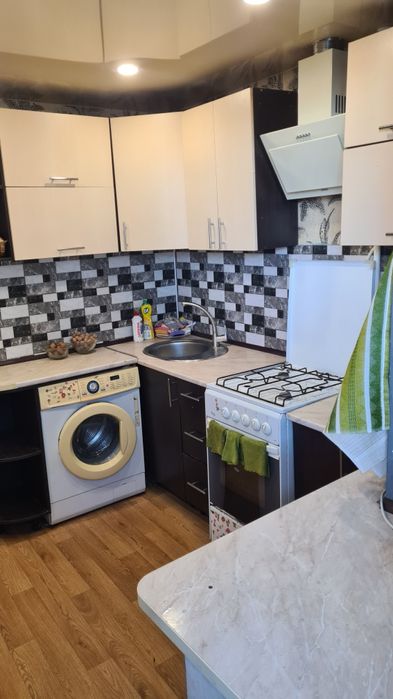 Сдам жильё в центре Павлограда посуточно