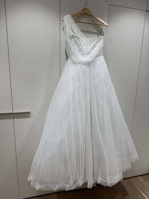 Весільна сукня Pronovias
