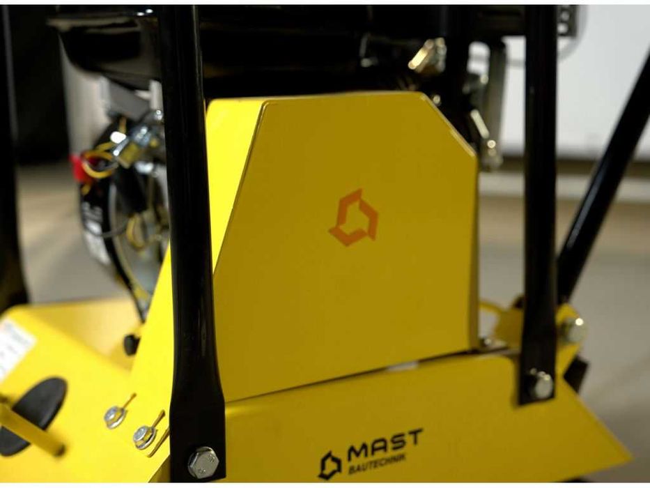 Віброплита MAST Bautechnik MT-P90 виброплита вібротрамбовка