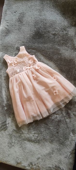 Платье детское нарядное на 1.5-2 года