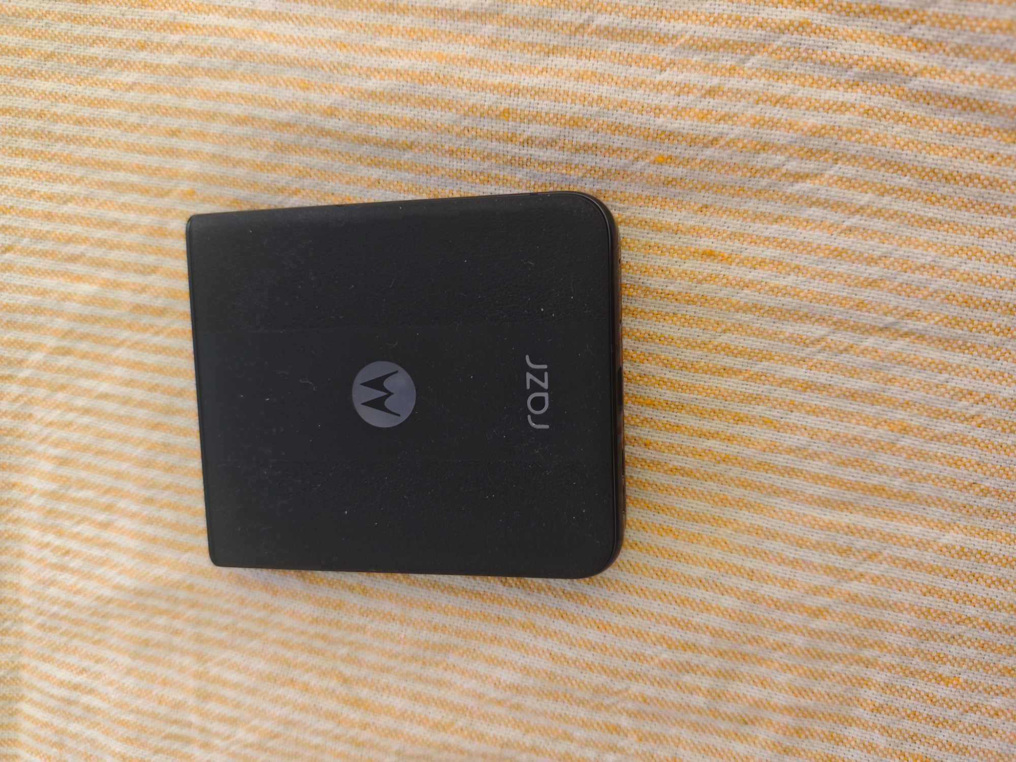 Motorola RAZR 50 Ultra 12/512
