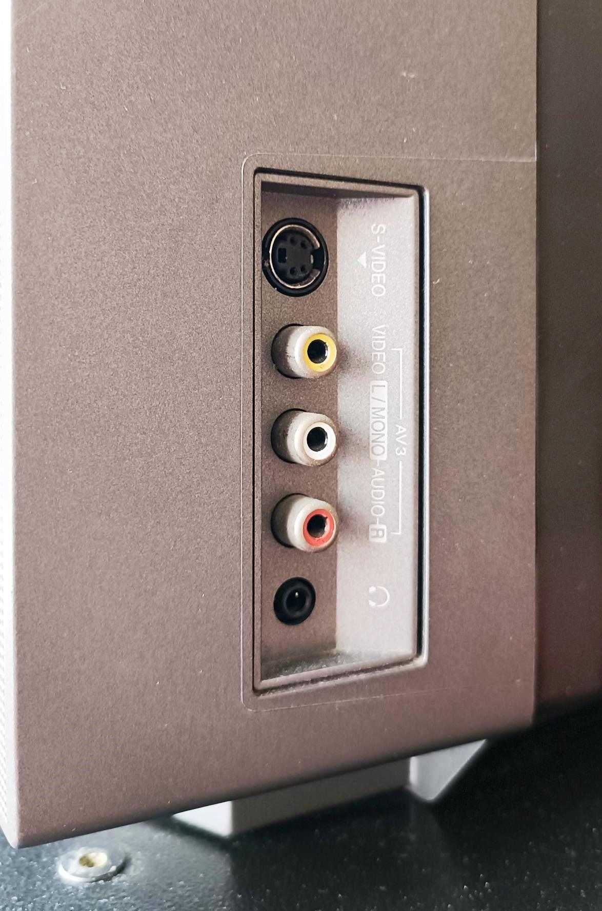 Televisor LG 52 cm stereo