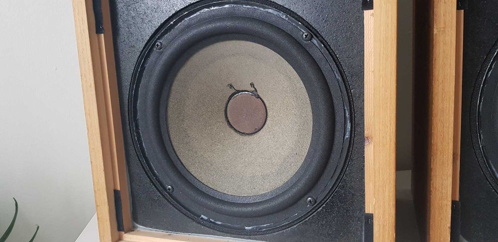 Kolumny acoustic research ar 5