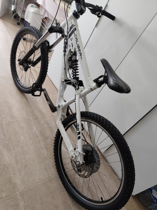 Bicicleta KTM calibre 38 muito bom estado