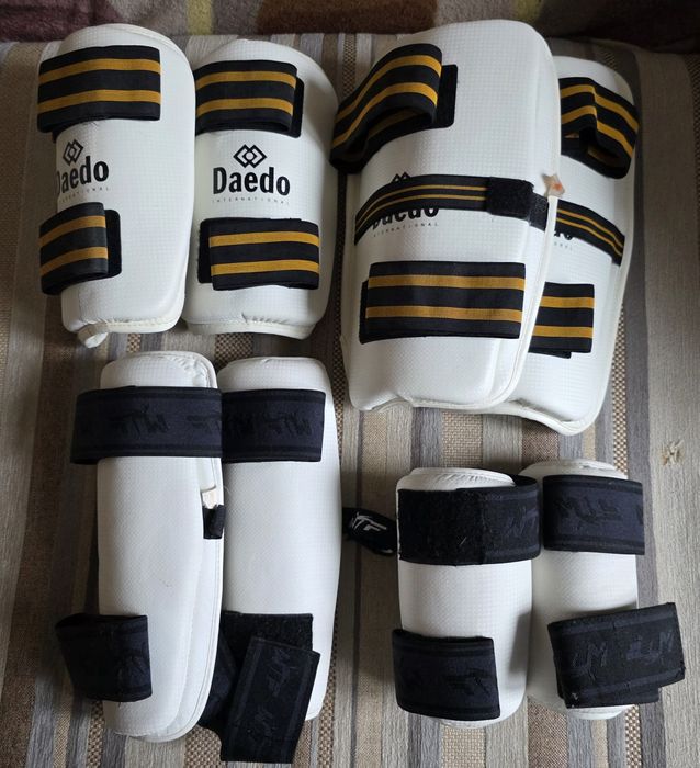 Форма, захист та інше для тхеквондо