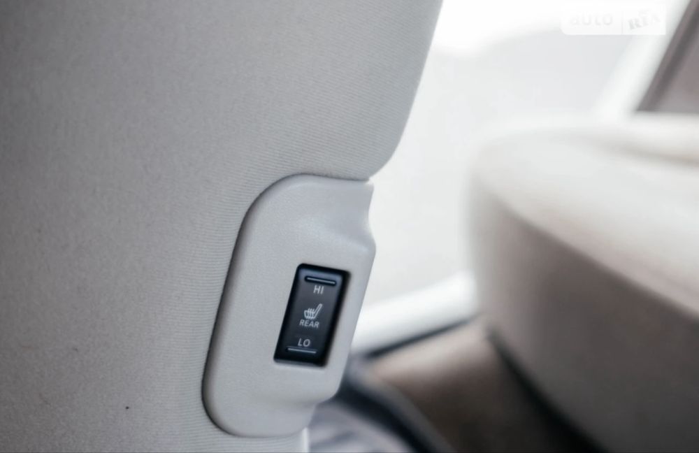 Nissan Leaf 24kw їде 110-120км 9палок! Ціна до 25.10