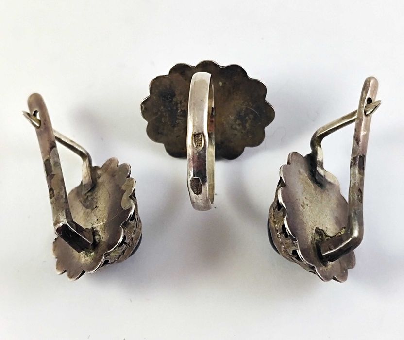 Серебряный набор с ониксом:серьги+кольцо. Сделано в СССР. 925 "Звезда"