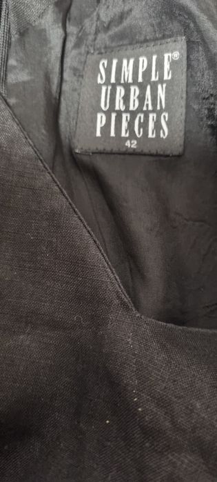 Czarna sukienka z lnu Simple