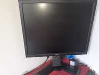 Monitor sprzedam