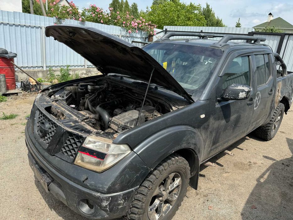 Бампер Nissan Navara  Нісан навара