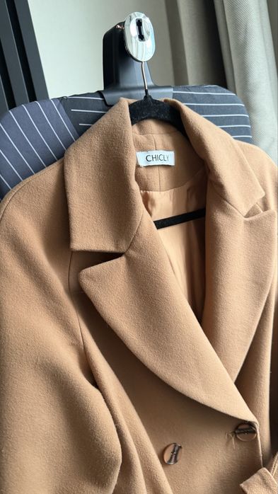 Натуральне шерстяне пальто Chicly розмір S
