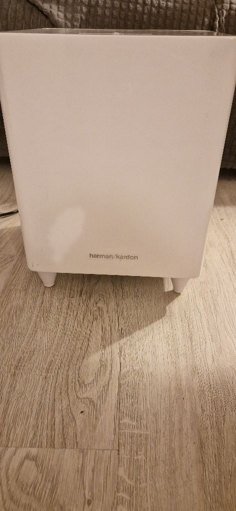 Subwoofer harman kardon 230