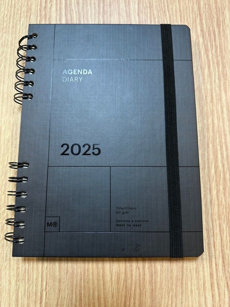 Agenda Semanal nova 2025 Miquelrius