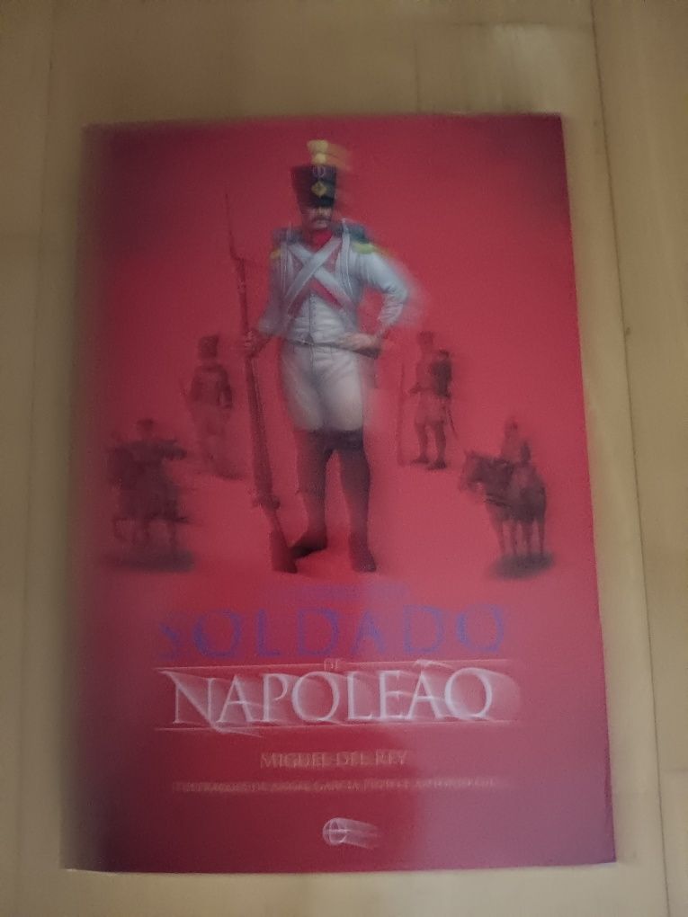 Livro Napoleão novo