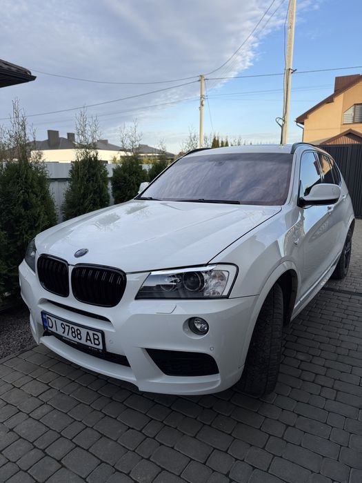 BMW X3 в оригінальному  m пакеті.