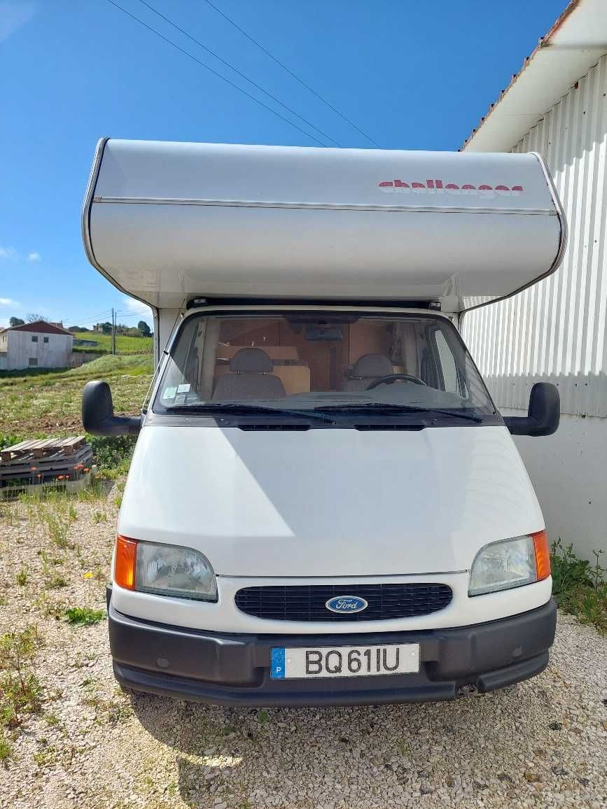 Vendo autocaravana Ford Challenger