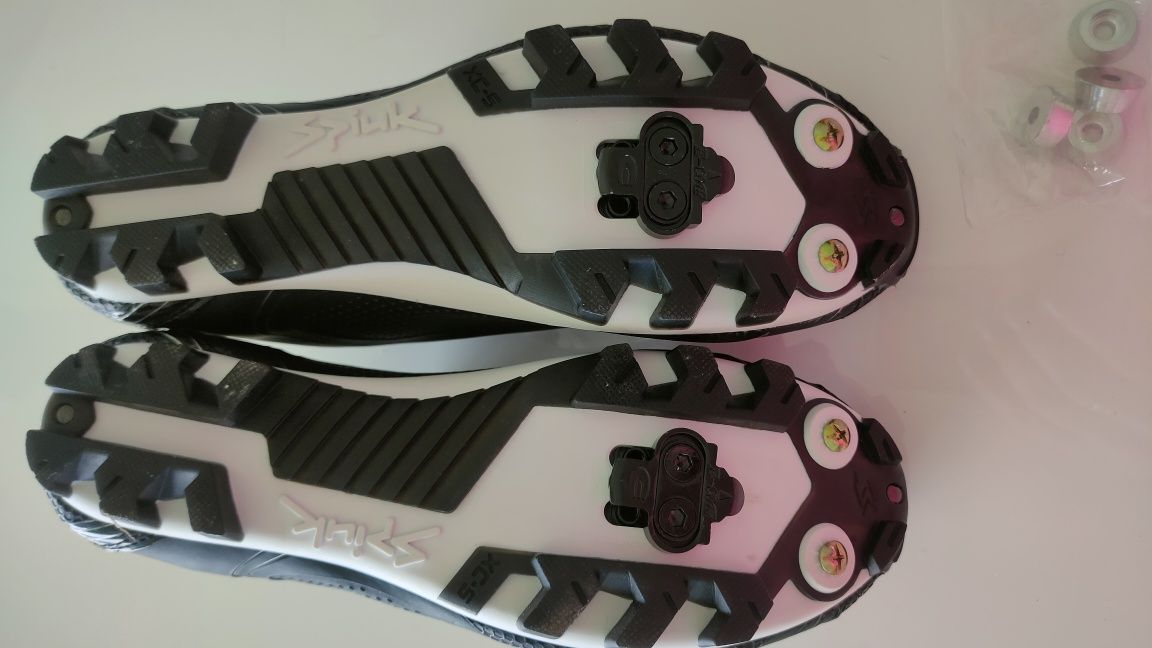 Ténis Spiuk Altube MTB preto mate