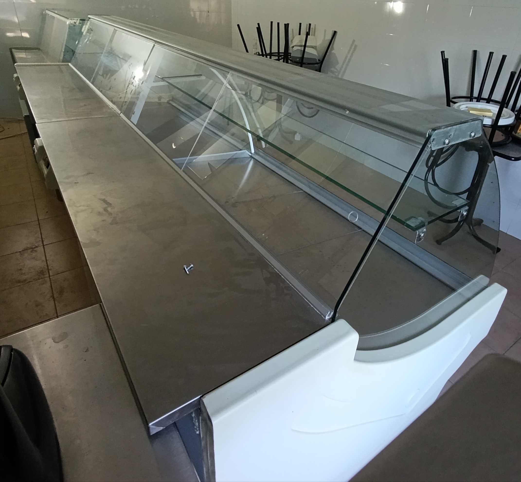 Vitrine Refrigerada Talho/ Charcutaria/ Minimercado
