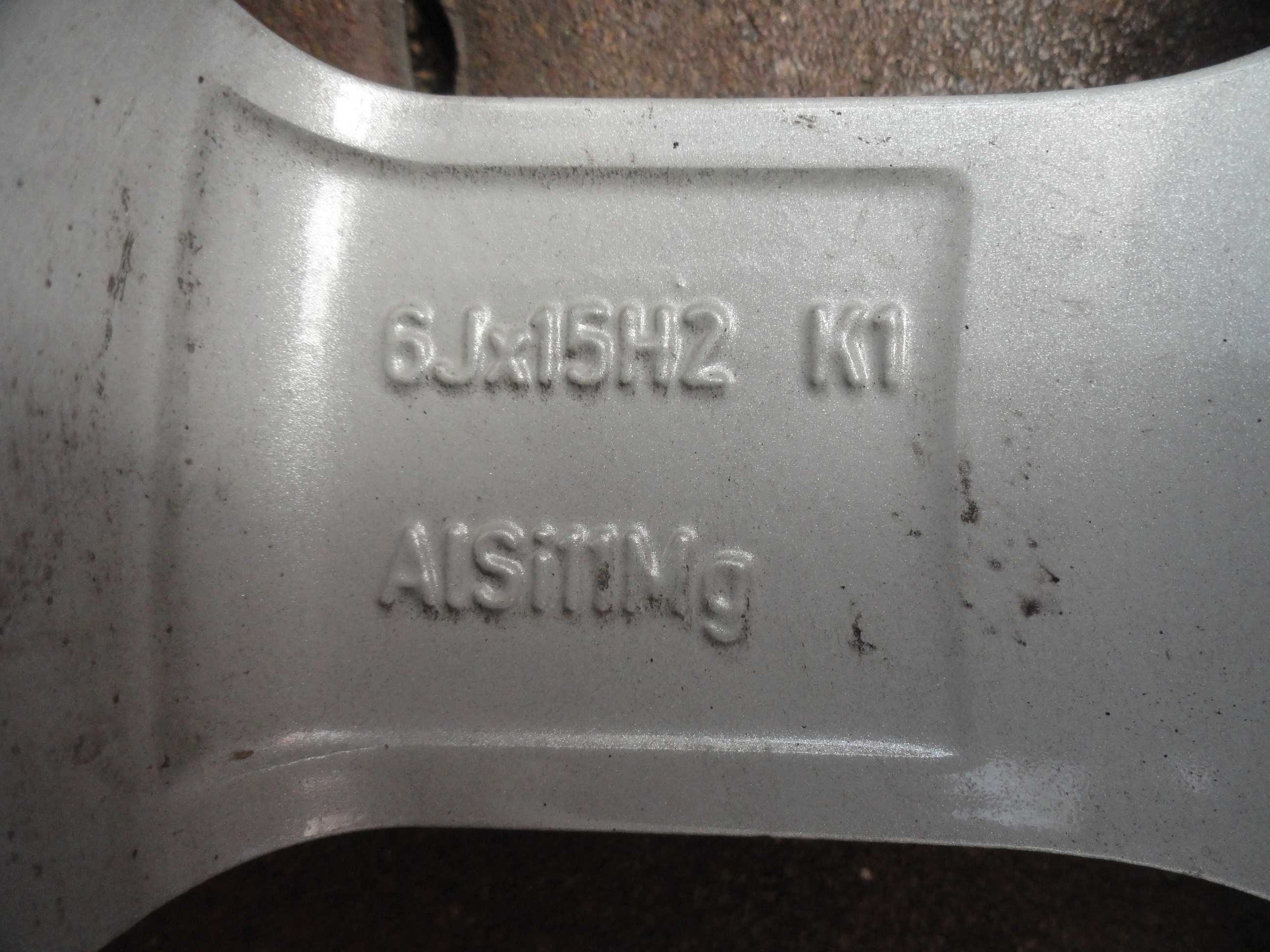 Felgi Aluminiowe 15 5x100 Skoda IDEALNE