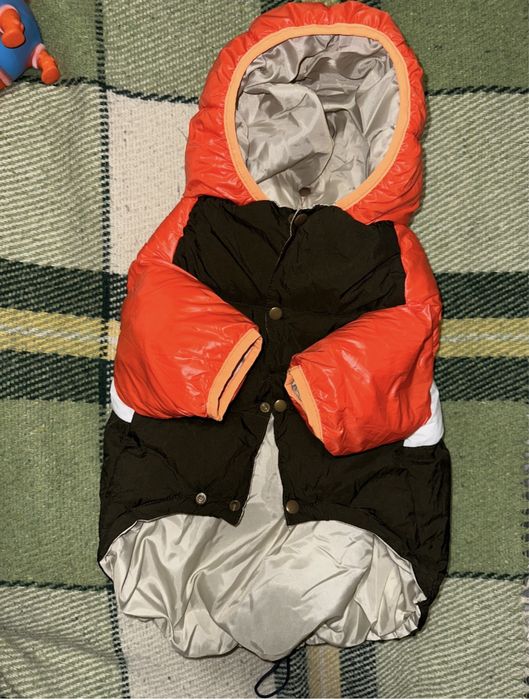 Тепла куртка на песика одяг для тварин одежда на собачку