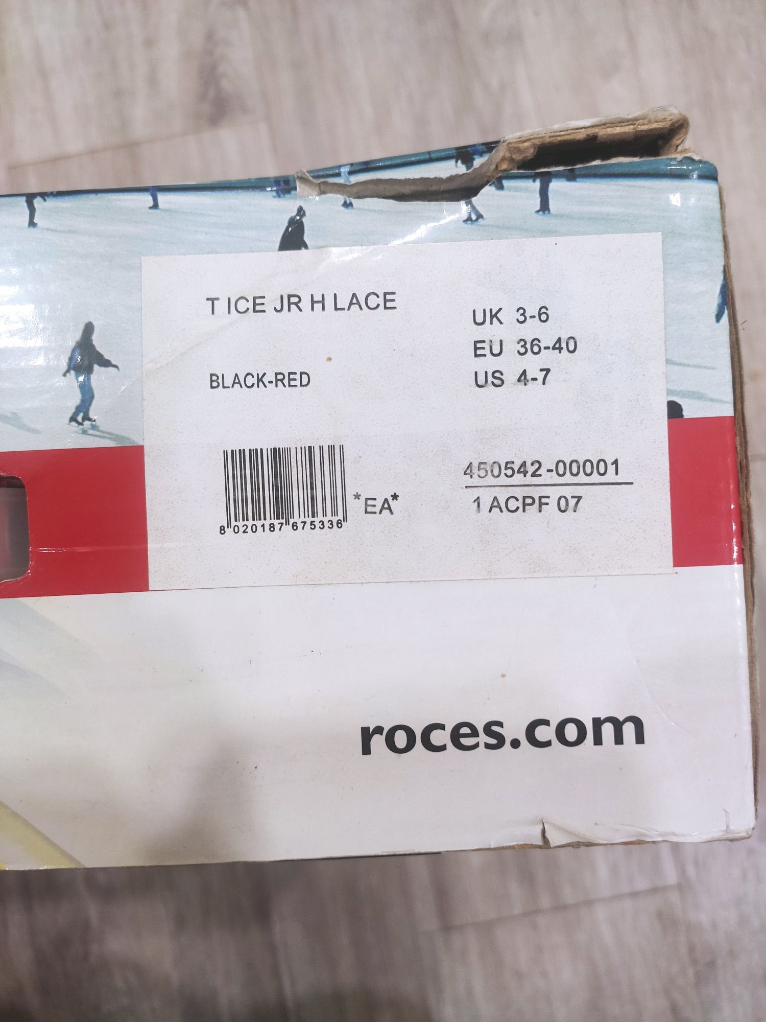 Ледовые коньки фирмы Рочес/ Roces