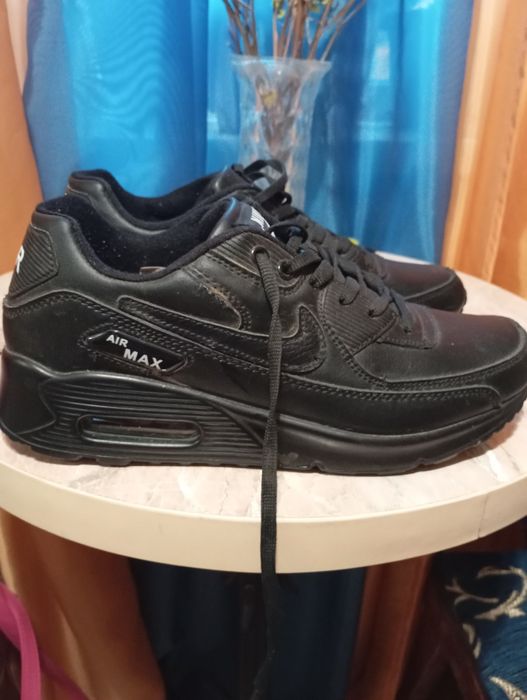 Продаются оригинальные кросовки Nike