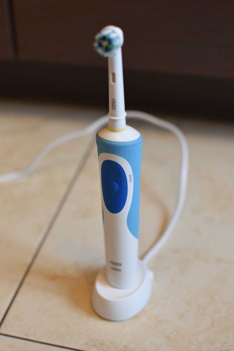 Szczoteczka Elektryczna Oral-B Vitality