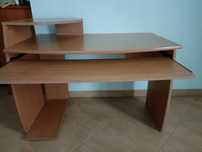 Secretaria de madeira