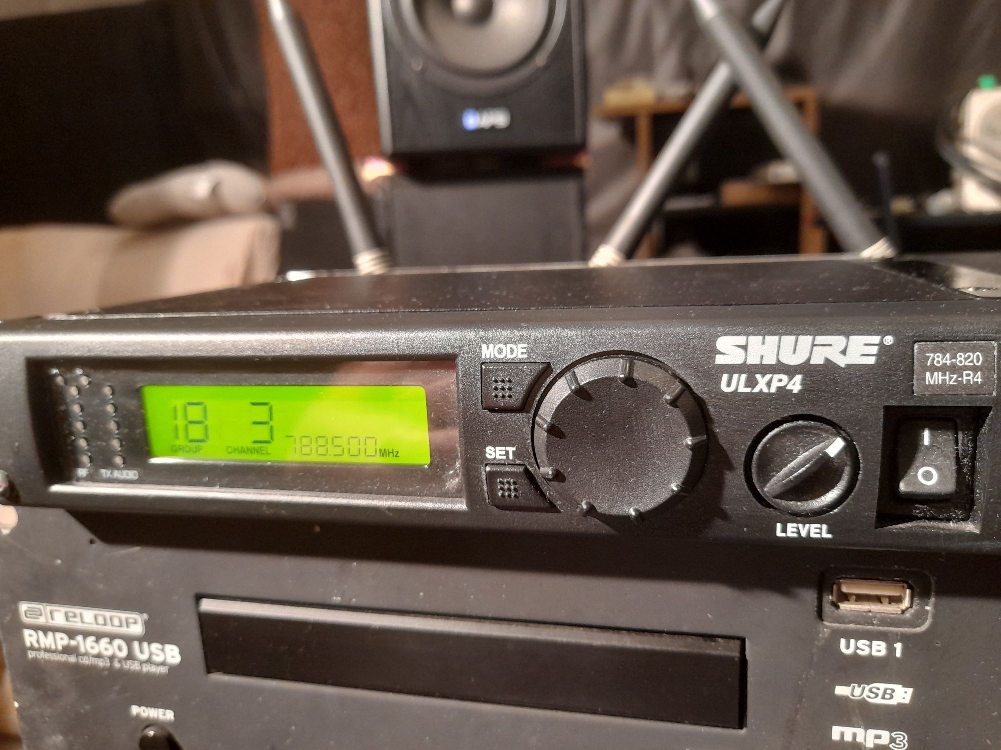 SHURE ULX P4. System bezprzewodowy.