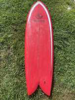 Prancha Twin fin 5’8 como nova