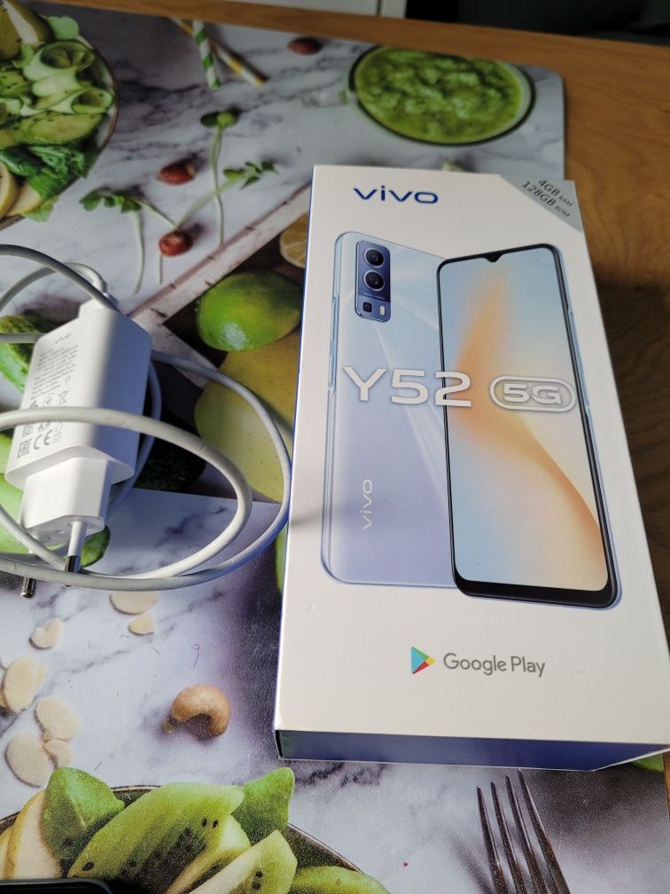 Sprzedam telefon vivo y52 5g