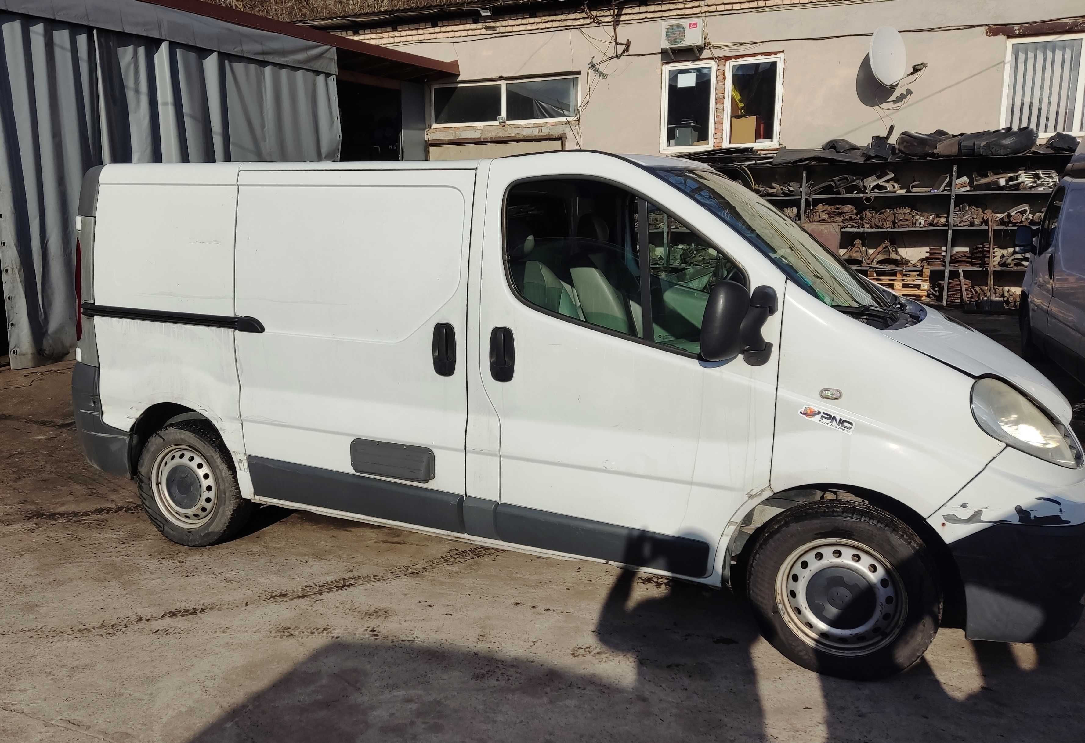 Розбірка трафик виваро Разборка Renault Trafic Розборка Opel Vivaro