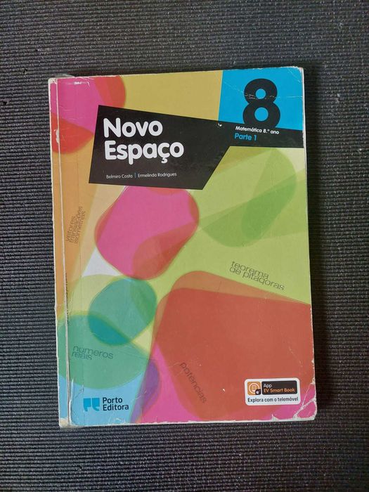 Manual  escolar Matemática 8º ano - Novo Espaço