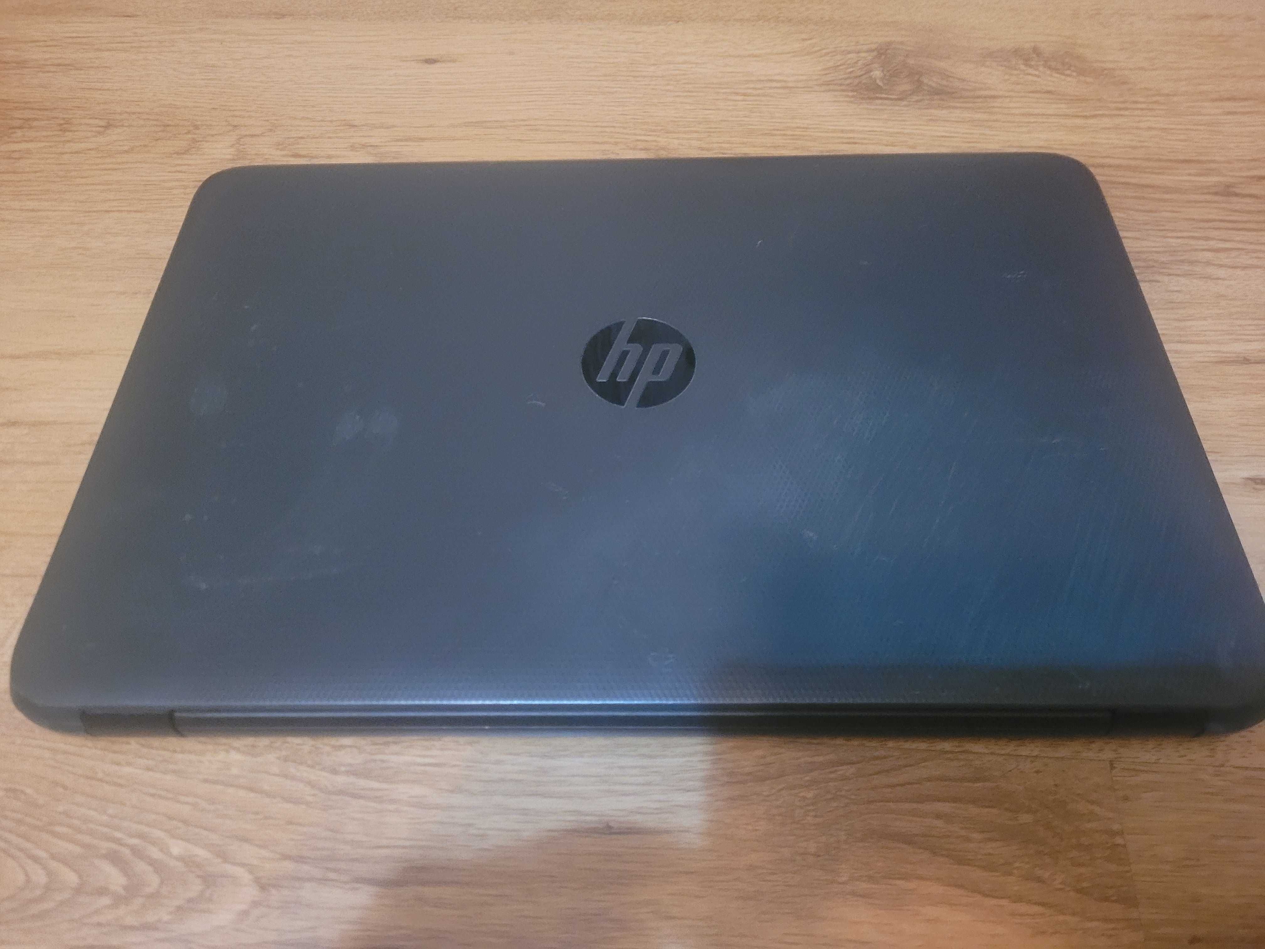 HP TPN-C125 15,6" Intel Core i3/4gb/1T sprawny z ladowarka HP250