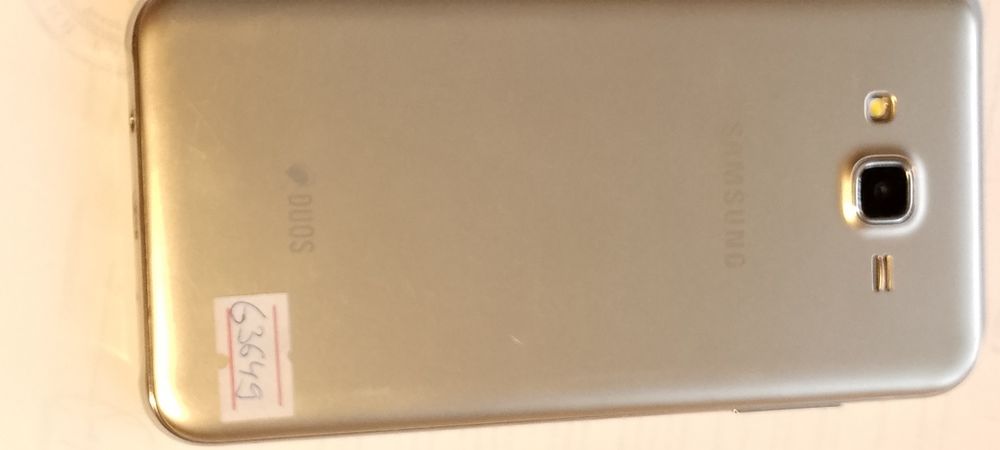 Смартфон Samsung ,,б.у,на 2 симки