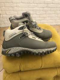 Женские вездеходы Merrell р.37-38